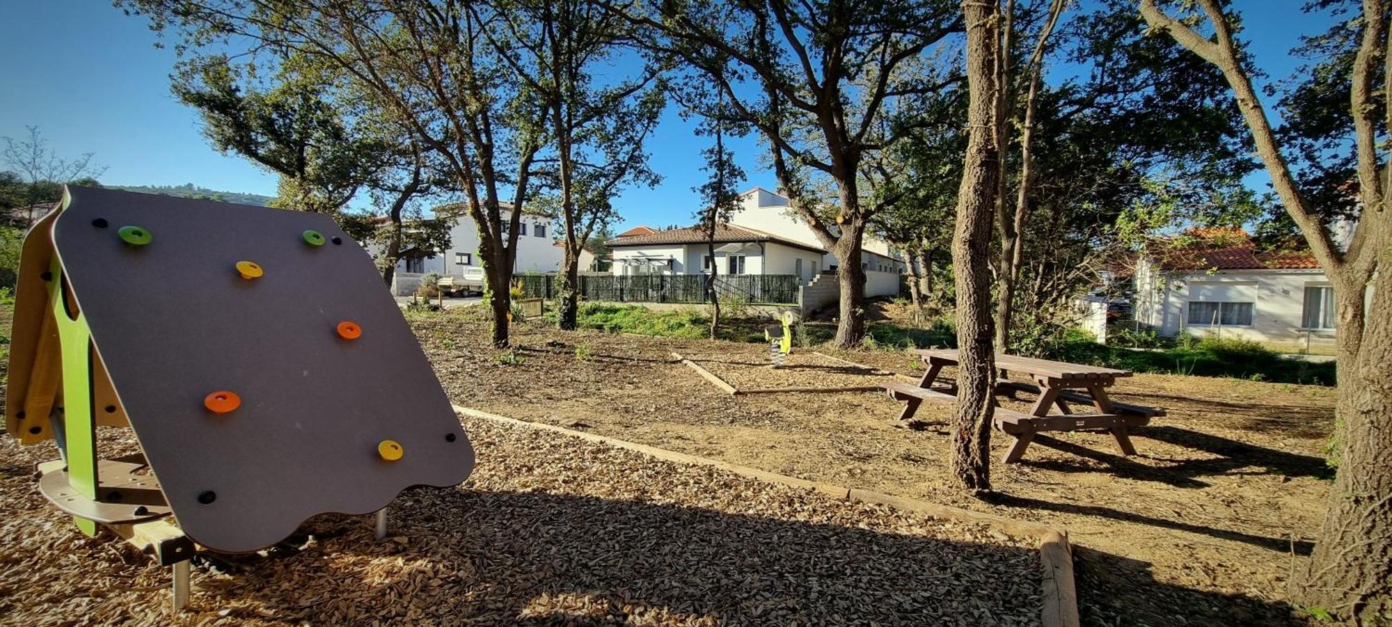L'Eden Des Aspres Villa ทูเยร์ ภายนอก รูปภาพ